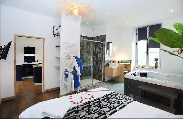 La Douce Nuit Apartment Fougeres